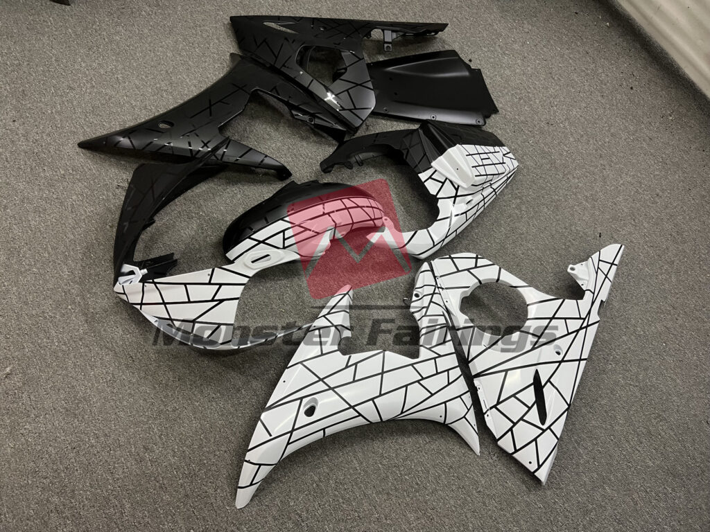 Matte Black & Gloss White Split Line Pattern ABS fairings for Yamaha R6 2003 - 2004 - premium OEM fit kit by Monster Fairings