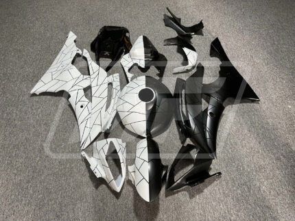 Yamaha R6 2008-2016 Matte Black & Gloss White Pattern Split ABS Fairings | Monster Fairings