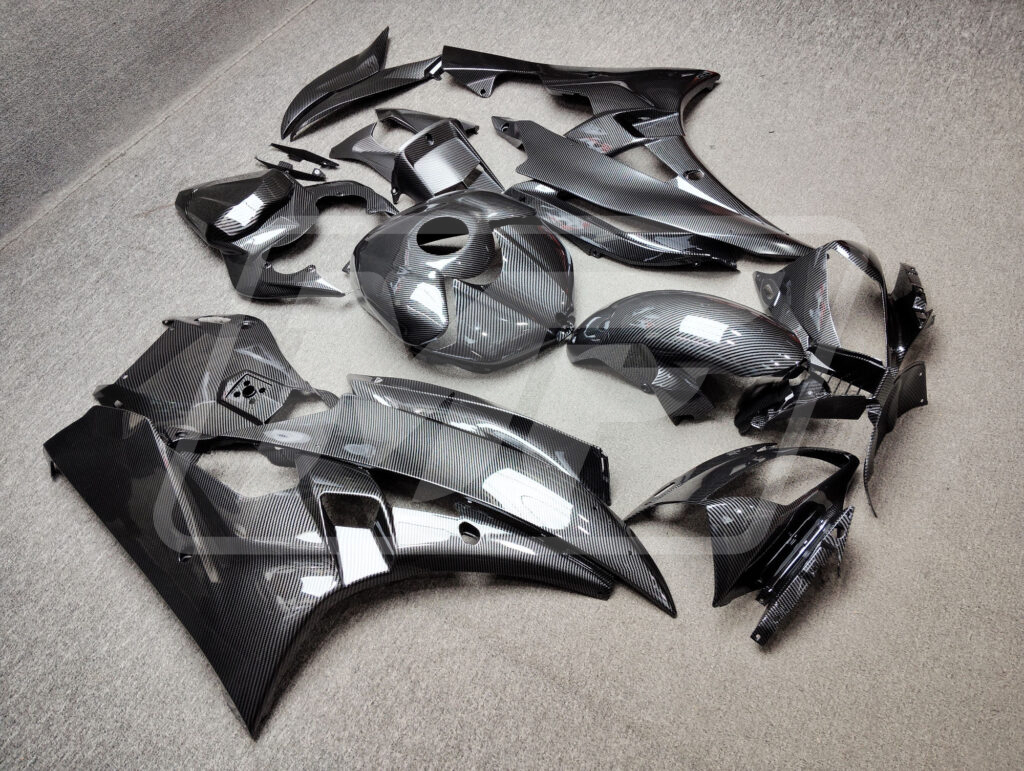 Monster Fairings ABS fairing kit for Yamaha R6 2006 - 2007 - Gloss Carbon Fiber Style, precise OEM fit