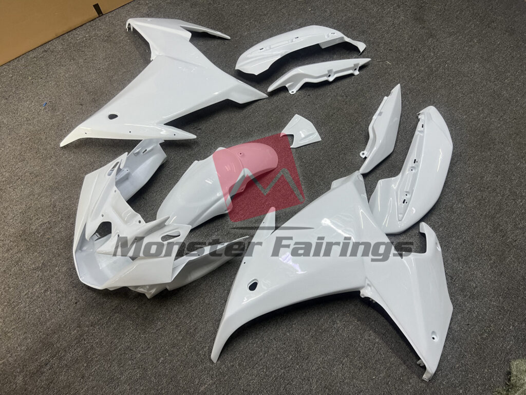 Yamaha FZ6R custom ABS fairings 2009 - 2015 in Gloss White - durable replacement kit, Monster Fairings