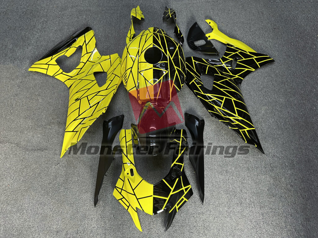 Yamaha R7 2021 - 2025 Yellow and Black Split Pattern ABS fairings - custom motorcycle bodywork kit by Monster Fairings