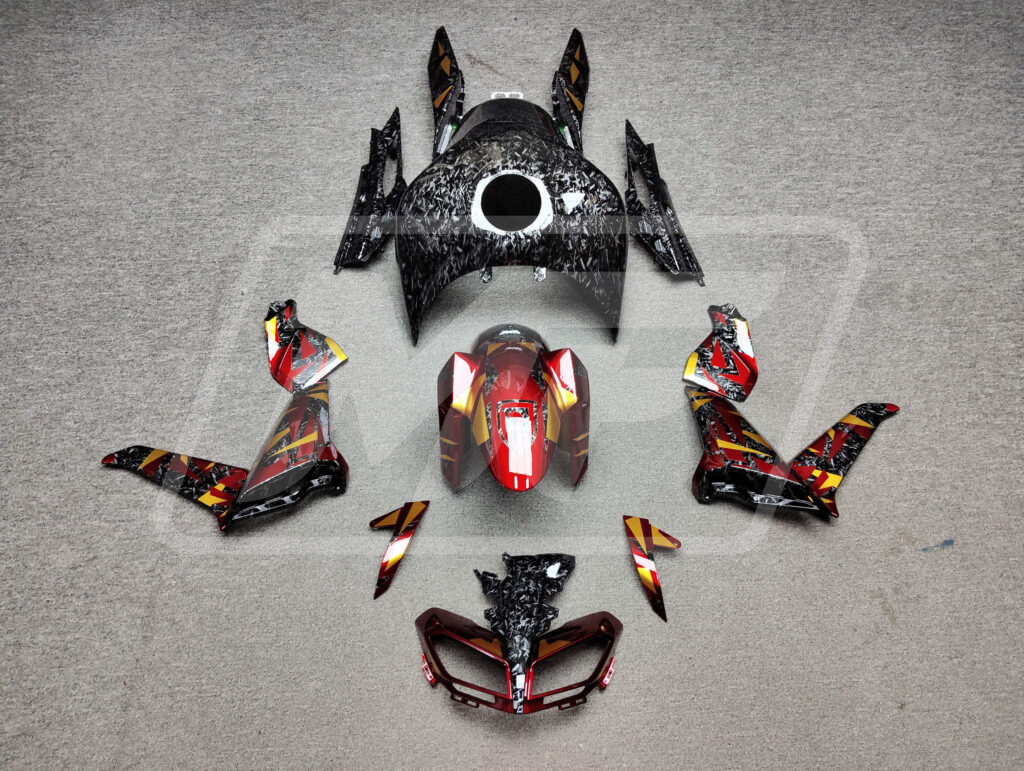 Yamaha MT09 2017 - 2019 Gloss Forged Carbon Fiber Red & Gold Pattern ABS fairings - custom motorcycle bodywork kit by Monster Fairings