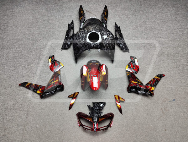 Yamaha MT09 2017 - 2019 Gloss Forged Carbon Fiber Red & Gold Pattern ABS fairings - custom motorcycle bodywork kit by Monster Fairings
