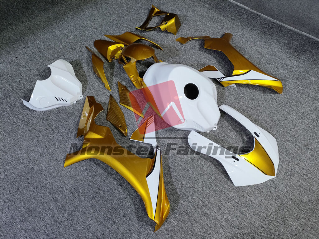Yamaha R1 custom ABS fairings 2015 - 2019 in Gloss Gold Carbon Fiber Style & White - durable replacement kit, Monster Fairings