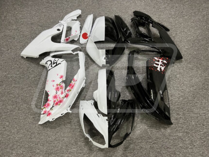 Kawasaki Ninja 650R 2012-2016 Gloss Black and White Split Cherry Blossom ABS Fairings | Monster Fairings