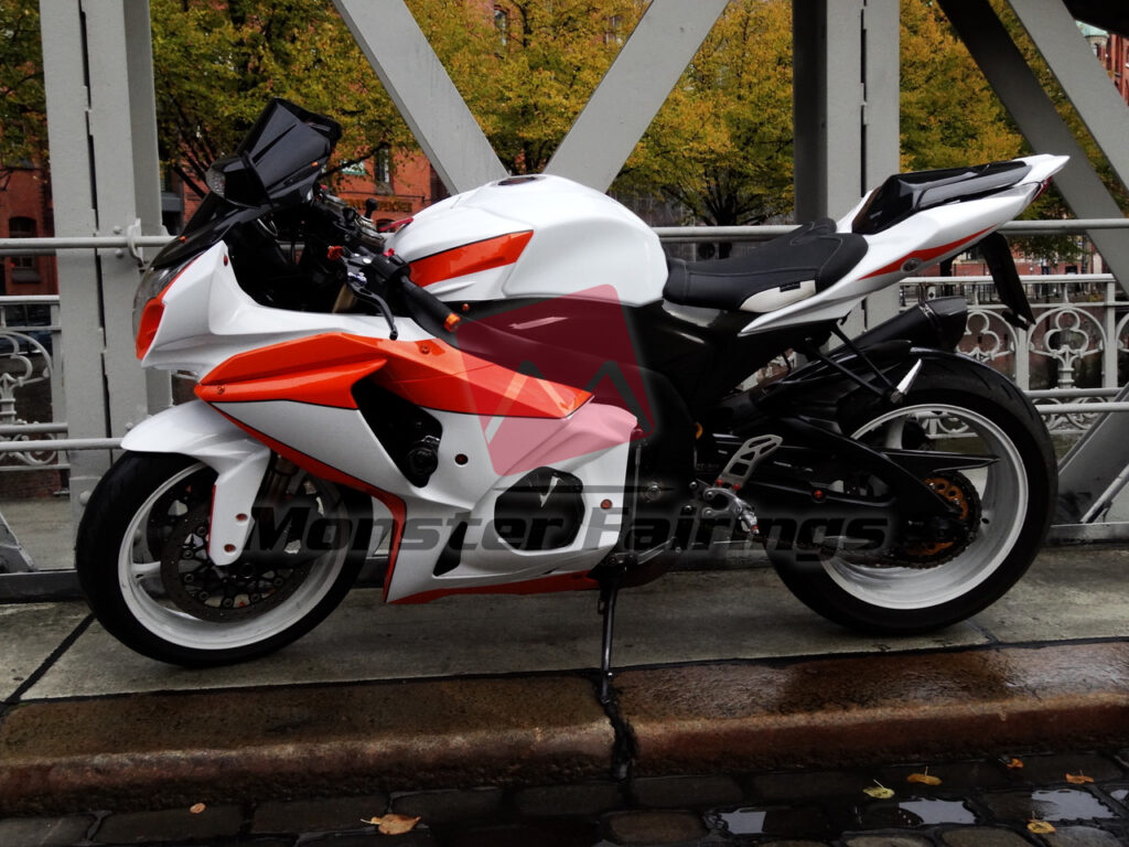 Suzuki GSXR 1000 2017 - 2025 ABS fairings, Gloss White with Orange - high - quality motorcycle kit by Monster Fairings