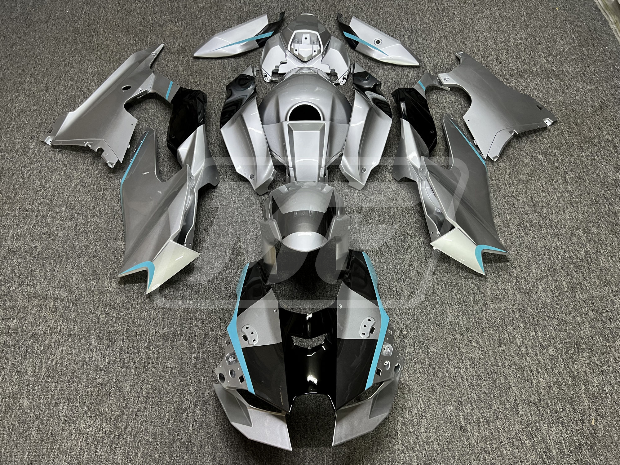 Kawasaki ZX10R 2021-2025 Gloss Silver with Aqua ABS Fairings