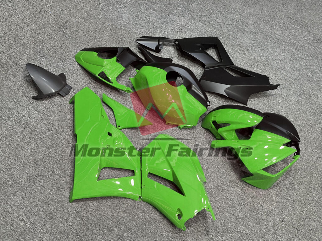 Honda CBR600RR custom ABS fairings 2013 - 2025 in Gloss Green & Matte Black Split - durable replacement kit, Monster Fairings