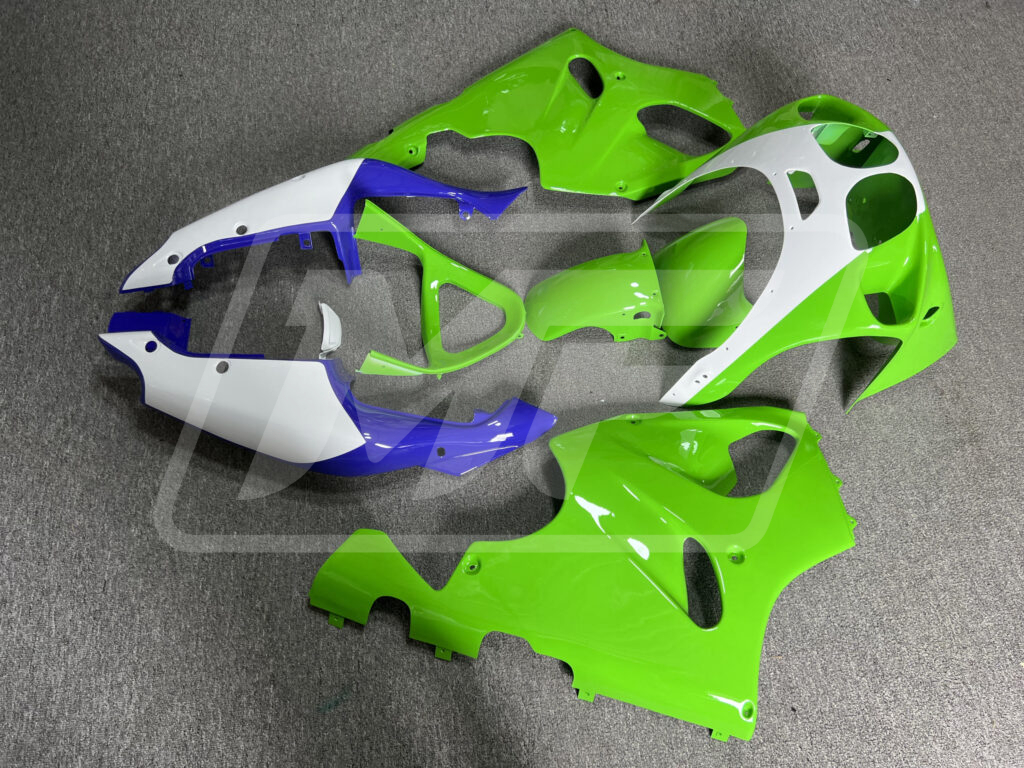 マページ Kawasaki ZX7R 1996-2003 Gloss Green White & Purple ABS Fairings
