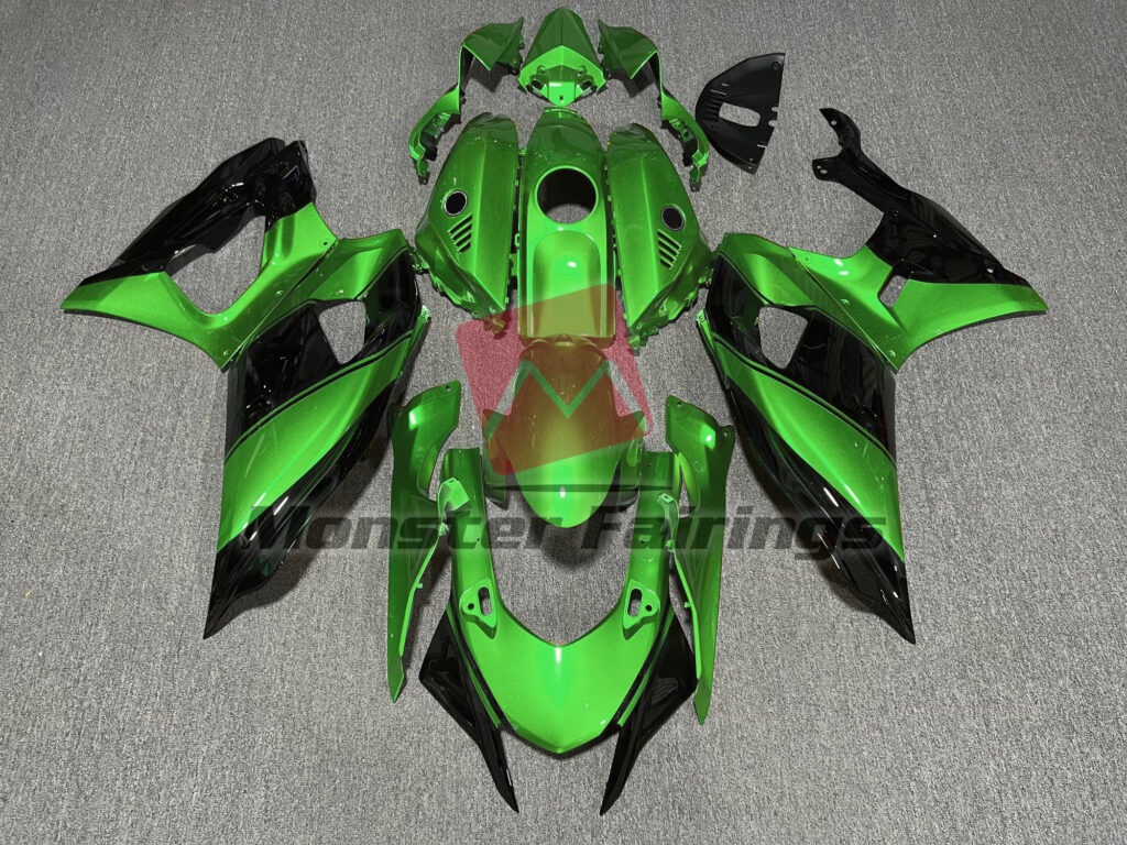 Yamaha R7 2021 - 2025 Gloss Green & Black ABS fairings - custom motorcycle bodywork kit by Monster Fairings