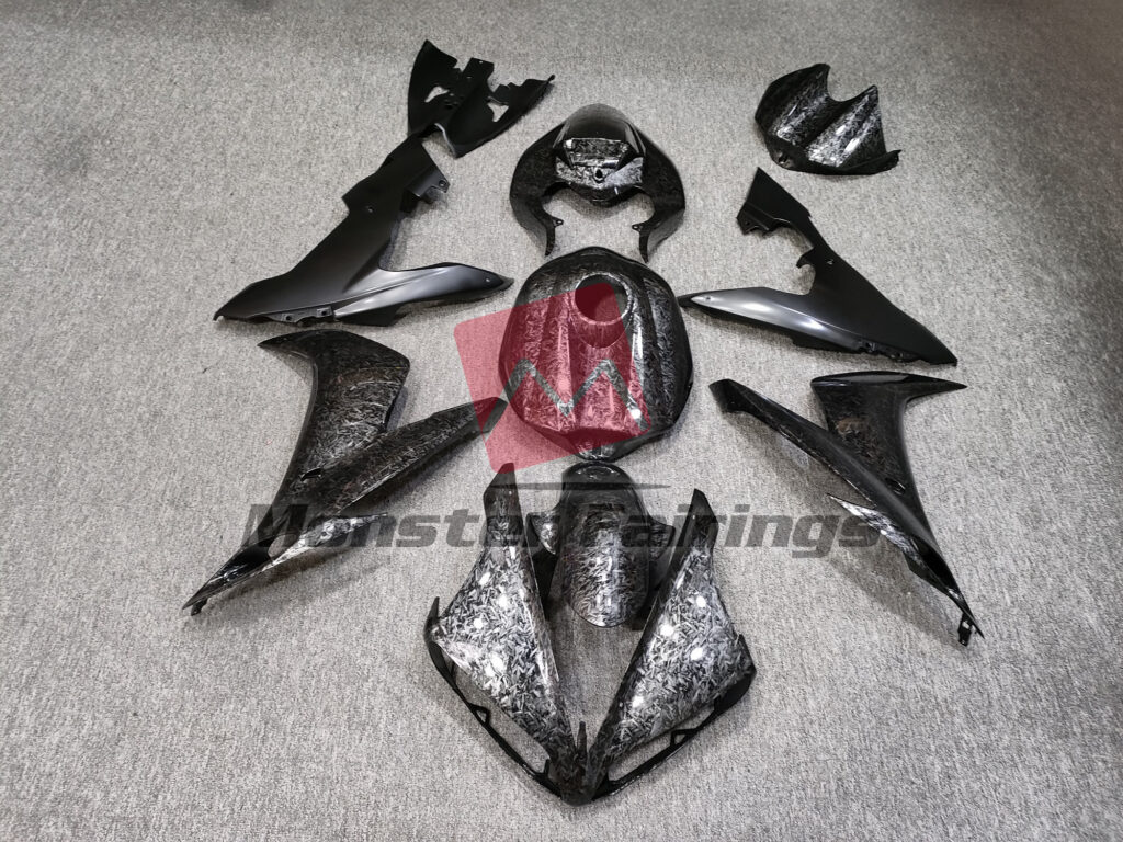 Yamaha R1 2004 - 2006 Gloss Forged Carbon Fiber Style with Matte Black ABS fairings - custom motorcycle bodywork kit by Monster Fairings