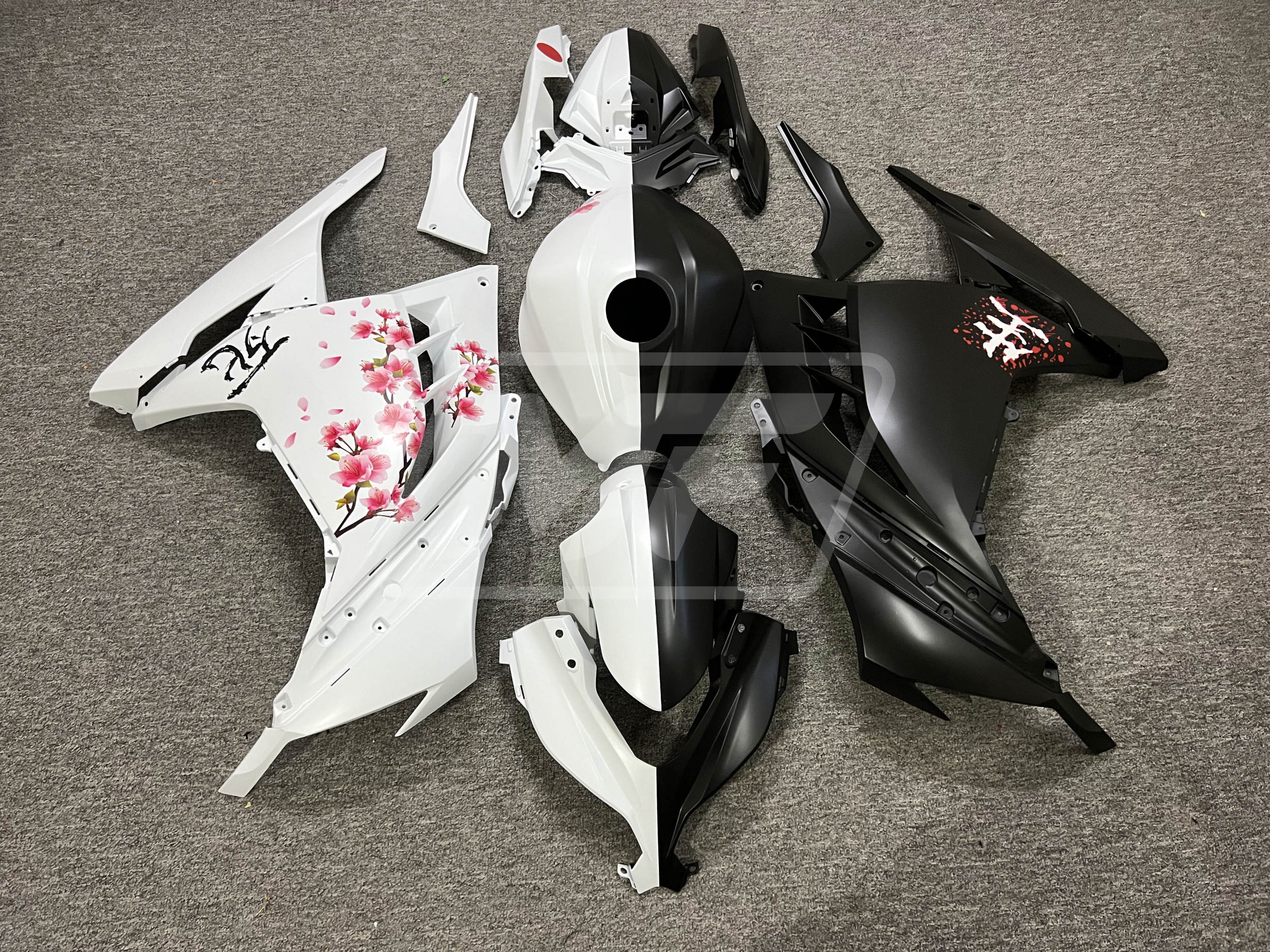 Kawasaki Ninja 300 2013-2022 Matte Black & White Cherry Blossom