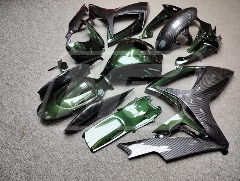 2006 - 2007 Suzuki GSXR Gloss Carbon Fiber Style & Pearl Green fairing set - ABS injection, custom painted by Monster Fairings