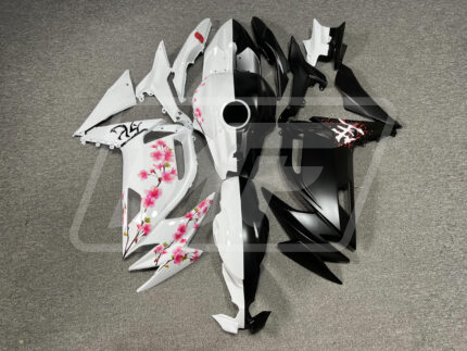 (IN STOCK TX) Kawasaki Ninja 650R 2020-2025 Matte Black & White Cherry Blossom Split ABS Fairings | Monster Fairings