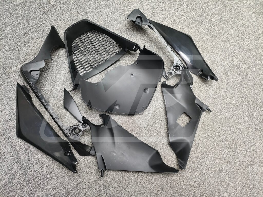 Suzuki GSXR 1000 2005 - 2006 ABS fairings, Gloss Black - high - quality motorcycle kit by Monster Fairings