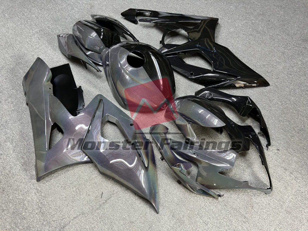 Suzuki GSXR 1000 custom ABS fairings 2005 - 2006 in Gloss Rainbow Black & Silver Split - durable replacement kit, Monster Fairings