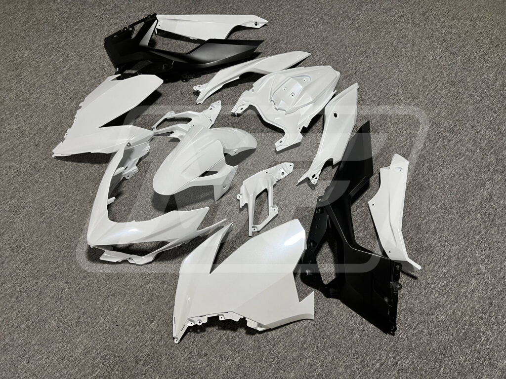 Kawasaki Ninja 400 custom ABS fairings 2018 - 2024 in Gloss Pearl White & Matte Black - durable replacement kit, Monster Fairings