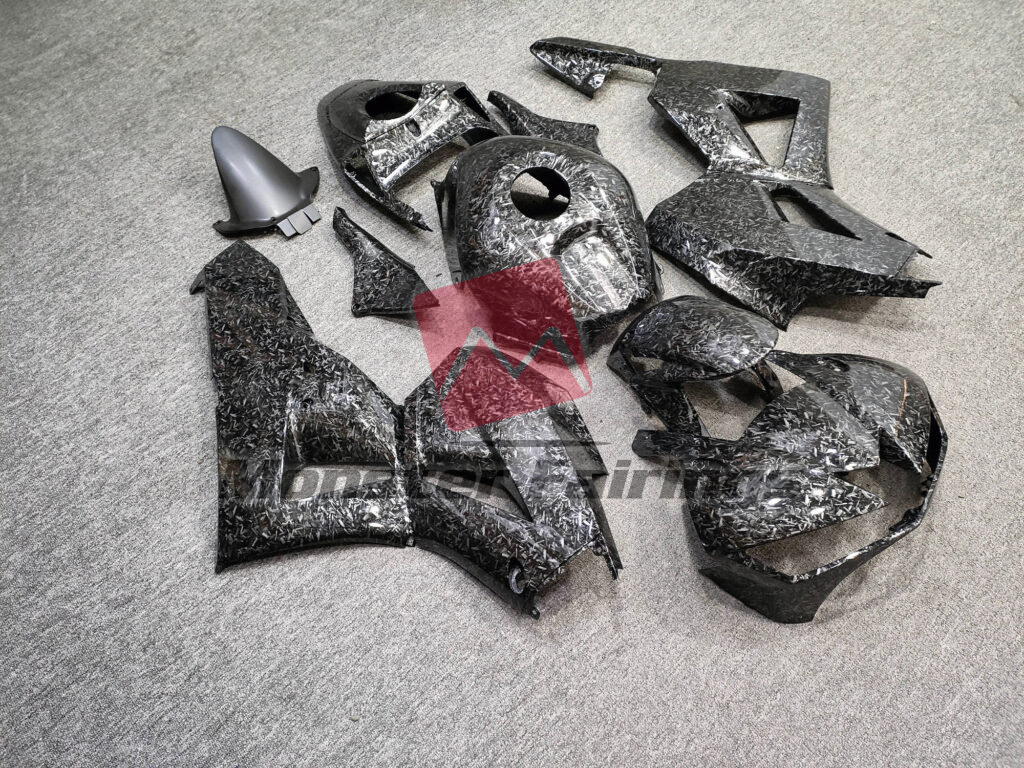 Honda CBR600RR custom ABS fairings 2013 - 2025 in Gloss Forged Carbon Fiber Style - durable replacement kit, Monster Fairings