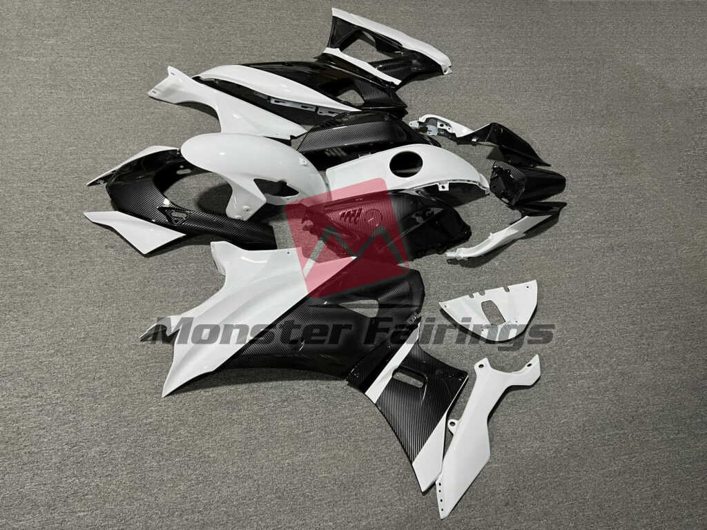 2021 - 2025 Yamaha R7 Gloss White Carbon Fiber Style fairing set - ABS injection, custom painted by Monster Fairings
