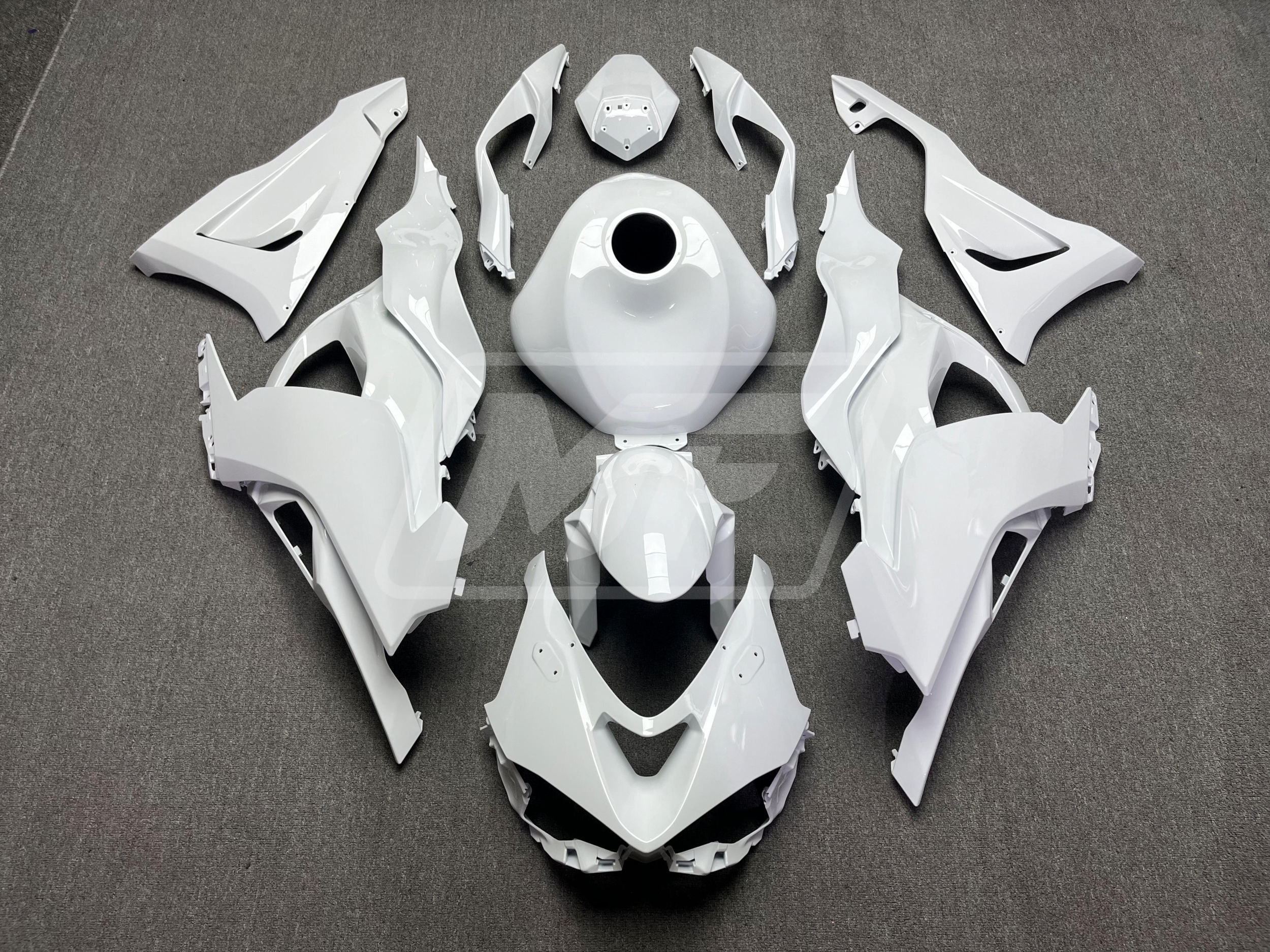 Kawasaki ZX6R 2024-2026 Gloss White ABS Fairings | Monster Fairings