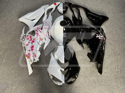 Kawasaki ZX6R 2024-2025 Gloss Black & White Cherry Blossom Split ABS Fairings | Monster Fairings