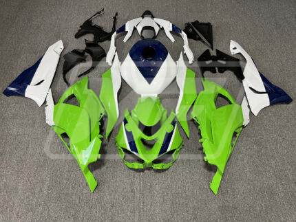 (IN STOCK) Kawasaki ZX6R 2024-2026 Gloss Green & White with Blue ABS Fairings | Monster Fairings