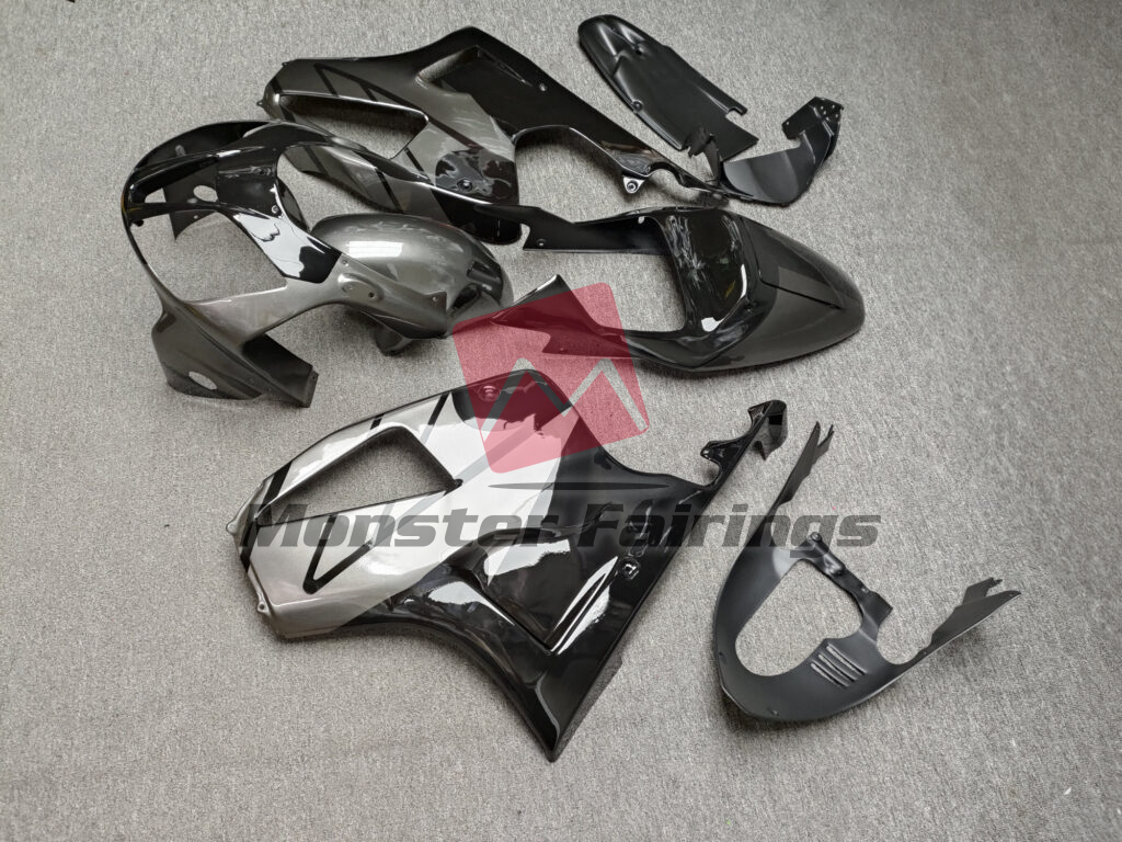 2000 - 2006 Honda RC51 Gloss Black & Silver fairing set - ABS injection, custom painted by Monster Fairings