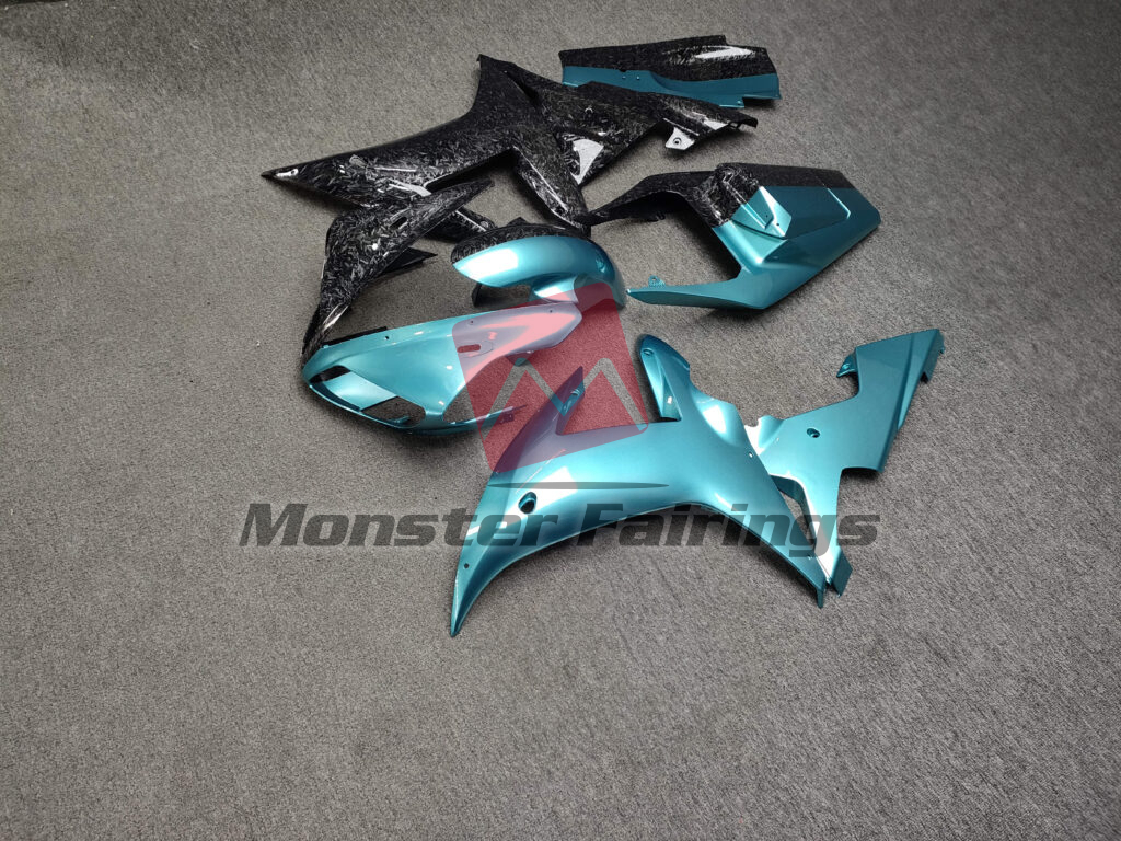 2002 - 2003 Yamaha R1 Gloss Teal & Forged Carbon Fiber Style Split fairing set - ABS injection, custom painted by Monster Fairings
