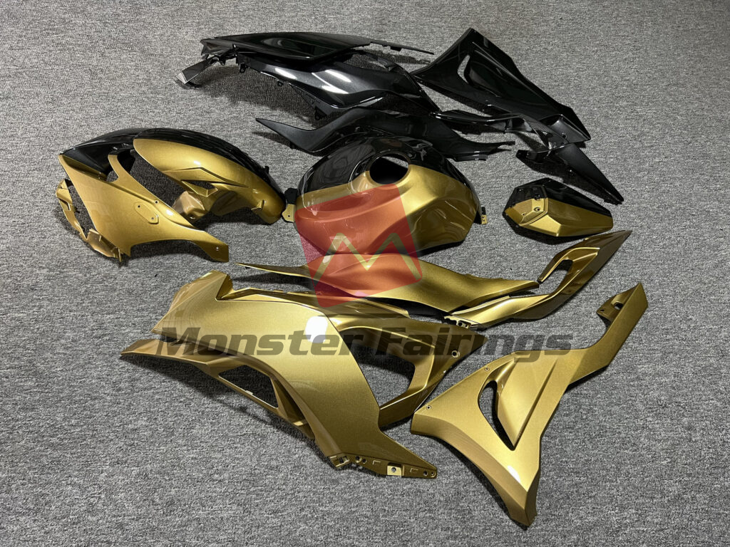 2024 - 2025 Kawasaki ZX6R Gloss Black & Gold Split fairing set - ABS injection, custom painted by Monster Fairings