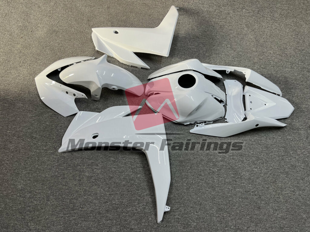 2014 - 2018 Yamaha R3 Gloss White fairing set - ABS injection, custom painted by Monster Fairings