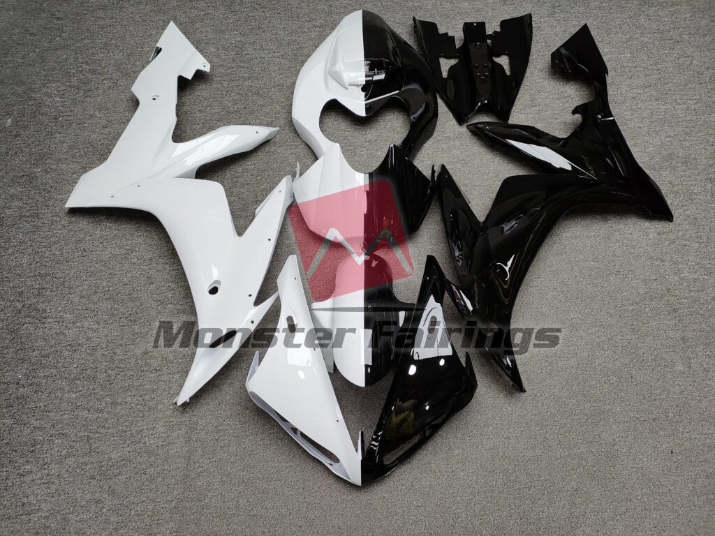 Yamaha R1 2004 - 2006 Gloss White & Black Split ABS fairings - custom motorcycle bodywork kit by Monster Fairings