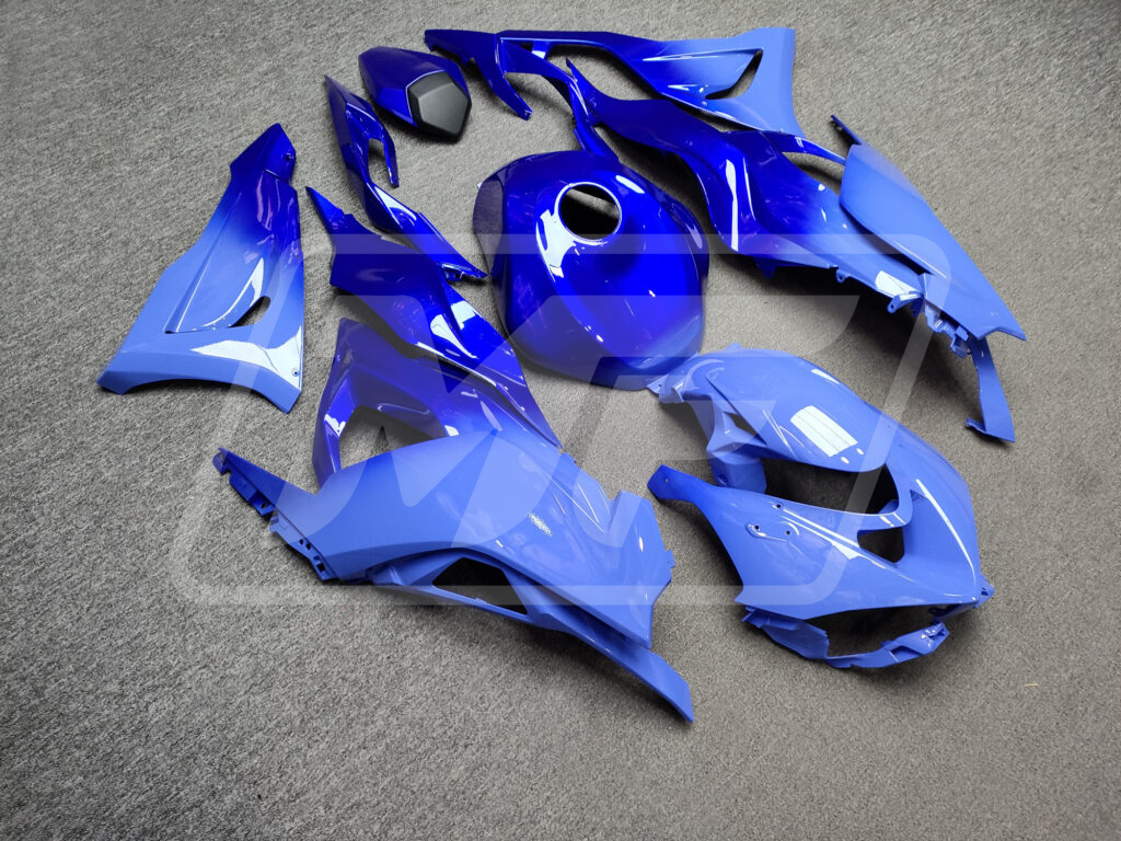 2024 - 2025 Kawasaki ZX6R Gloss Blue Gradient fairing set - ABS injection, custom painted by Monster Fairings