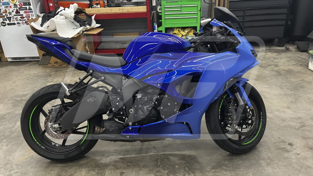 Kawasaki ZX6R custom ABS fairings 2024 - 2025 in Gloss Blue Gradient - durable replacement kit, Monster Fairings