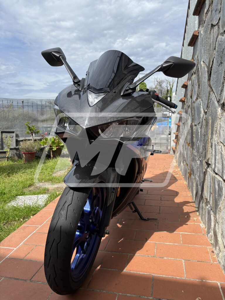 2014 - 2018 Yamaha R3 Gloss Carbon Fiber Style With Blue fairing set - ABS injection, custom painted by Monster Fairings
