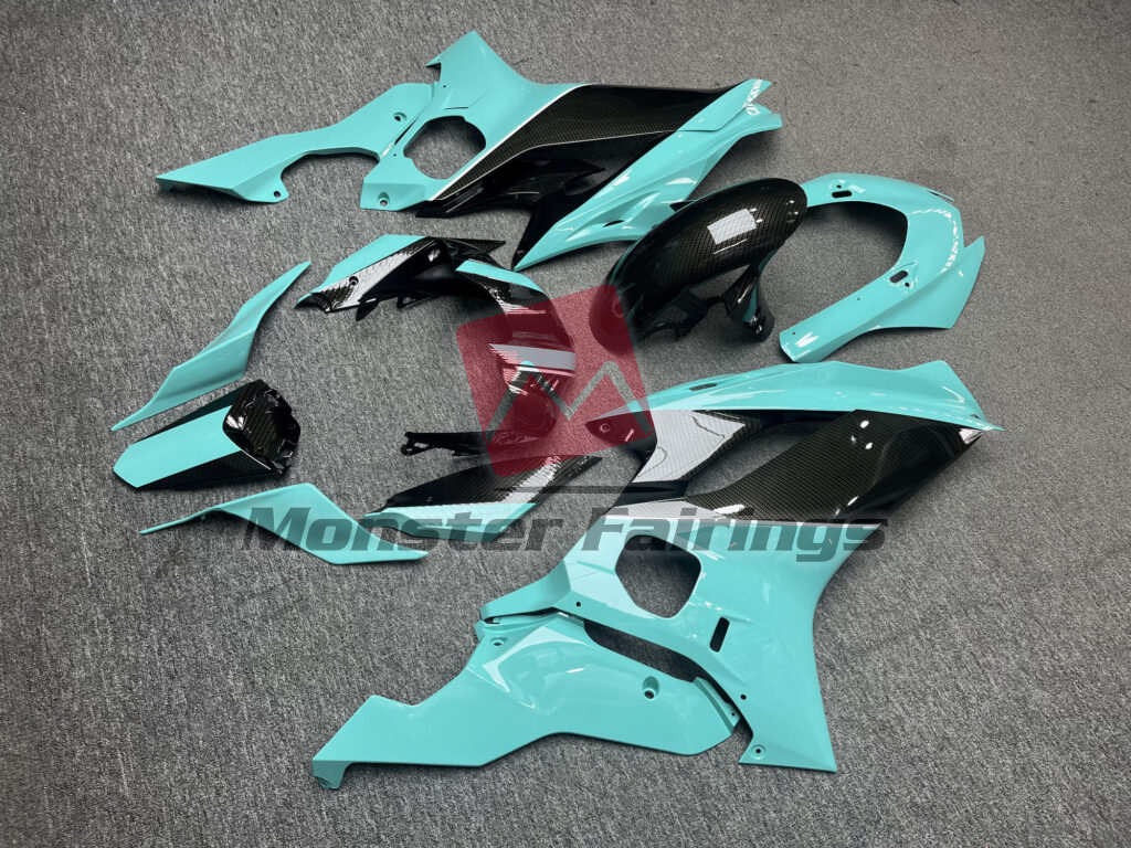 2017 - 2022 Yamaha R6 Gloss Turquoise With Carbon Fiber Style fairing set - ABS injection, custom painted by Monster Fairings