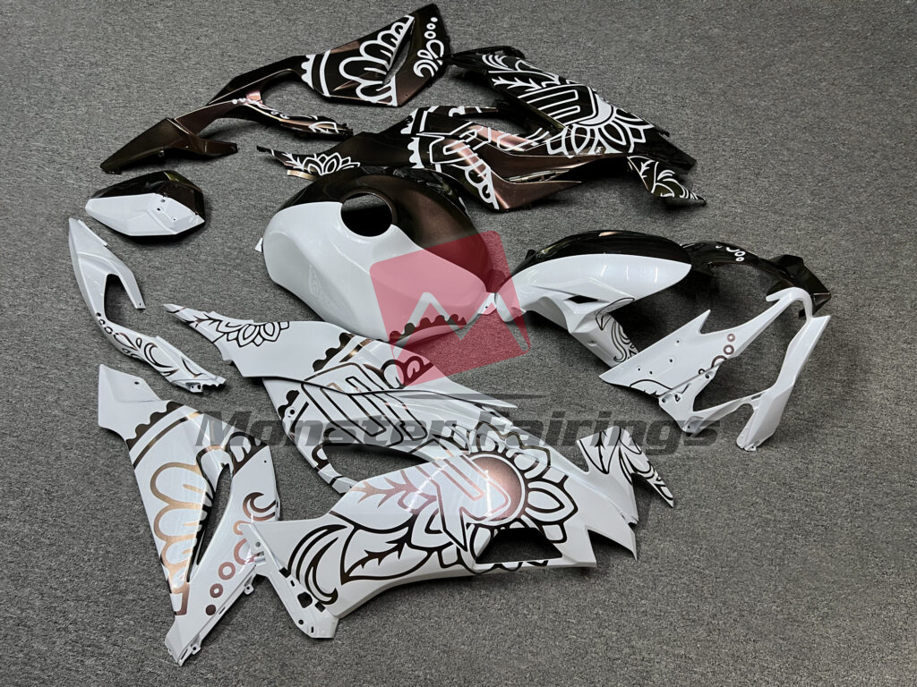 Kawasaki ZX6R 2019 - 2023 ABS fairings, Gloss Pearl White & Chameleon Custom Split - high - quality motorcycle kit by Monster Fairings