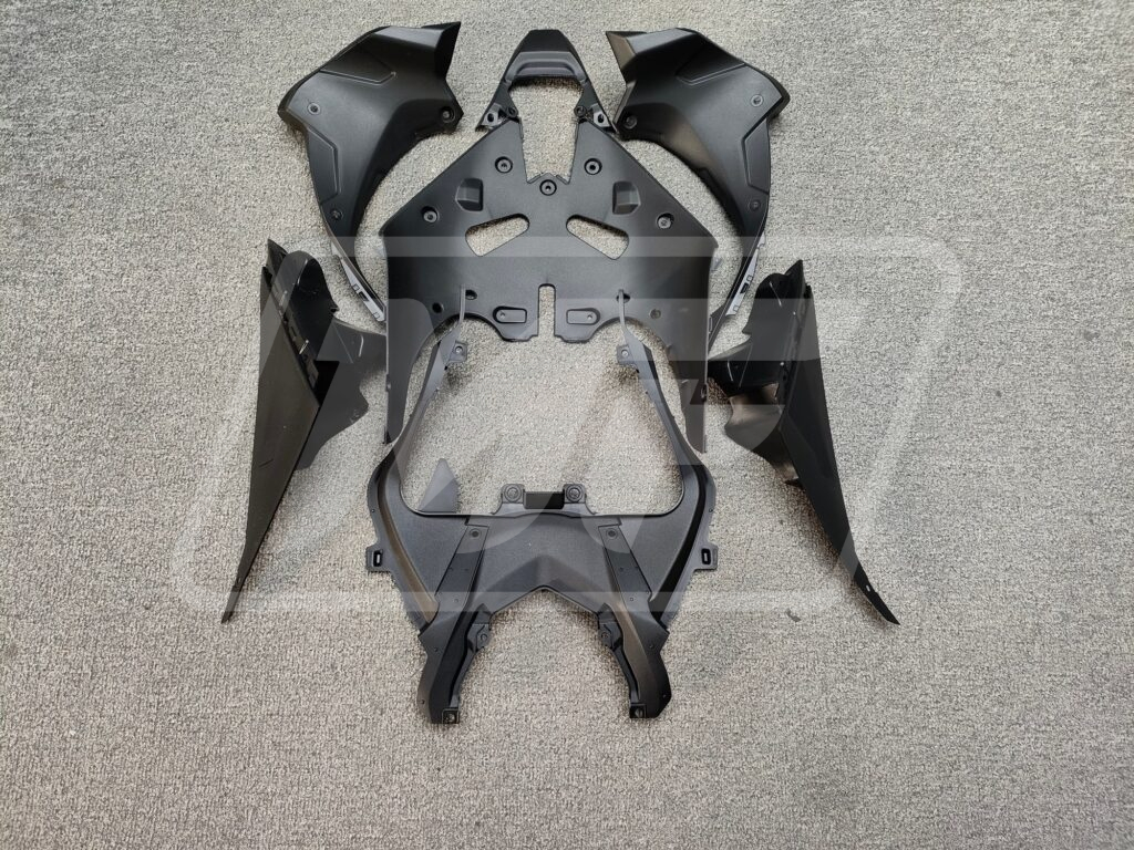 Monster Fairings ABS fairing kit for Kawasaki ZX6R 2024 - 2025 - Gloss Blue Carbon Fiber, precise OEM fit