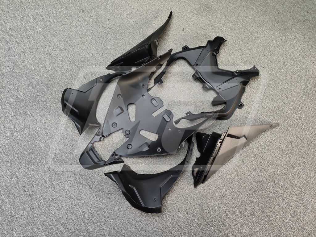 Kawasaki ZX6R 2024 - 2025 ABS fairings, Gloss Blue Carbon Fiber - high - quality motorcycle kit by Monster Fairings
