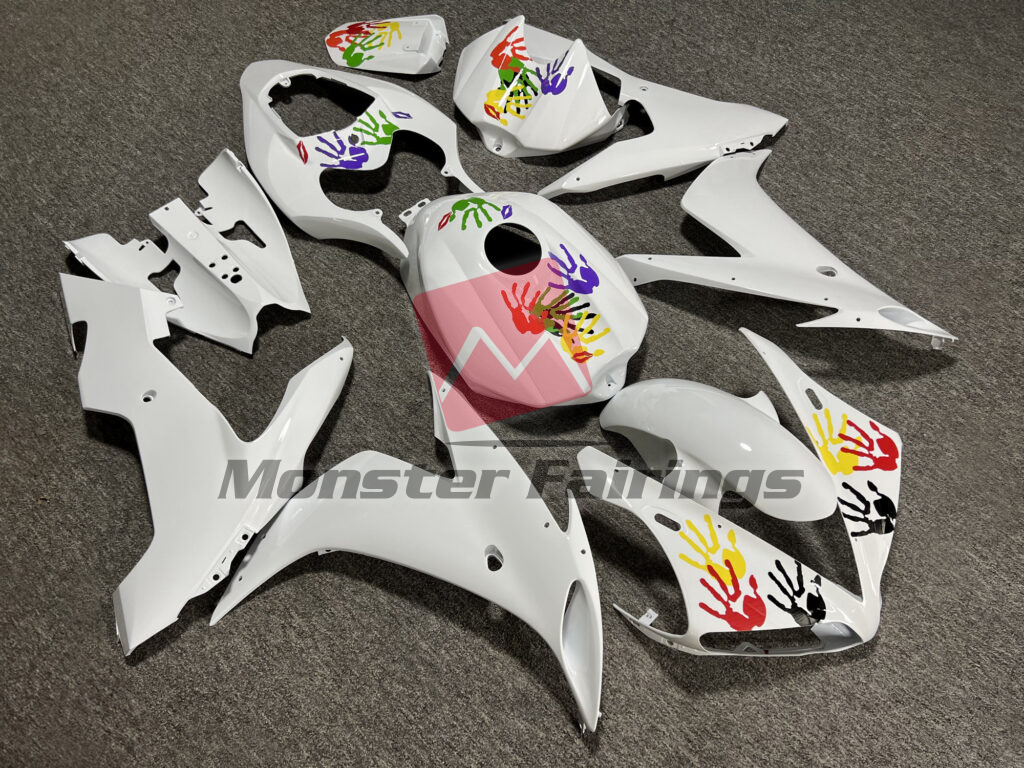 2004 - 2006 Yamaha R1 Gloss White Custom fairing set - ABS injection, custom painted by Monster Fairings