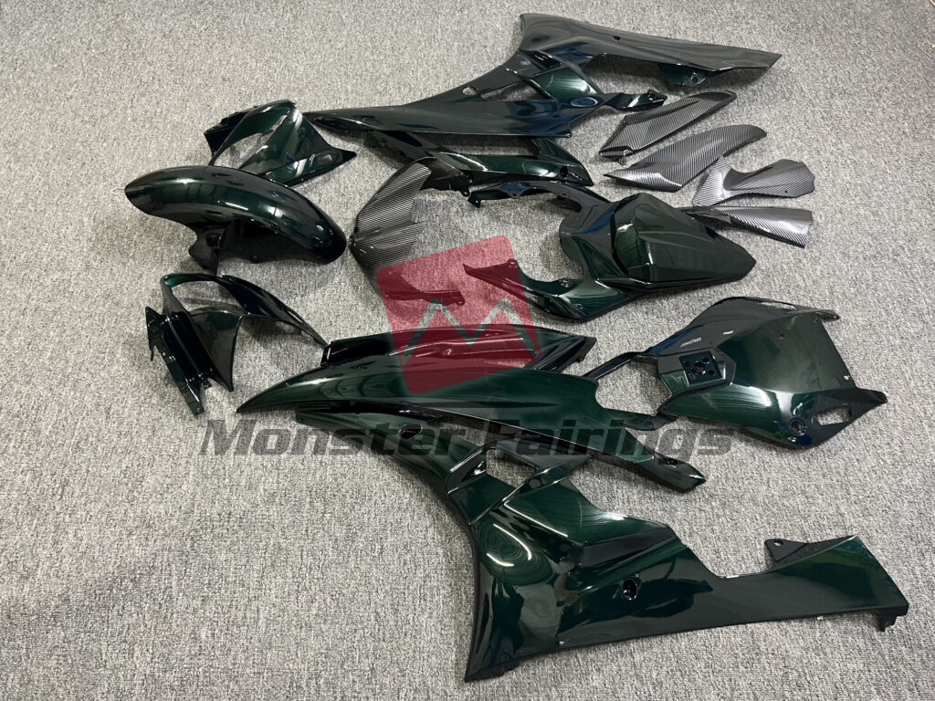 2006 - 2007 Yamaha R6 Gloss Dark Green & Carbon Fiber Style fairing set - ABS injection, custom painted by Monster Fairings