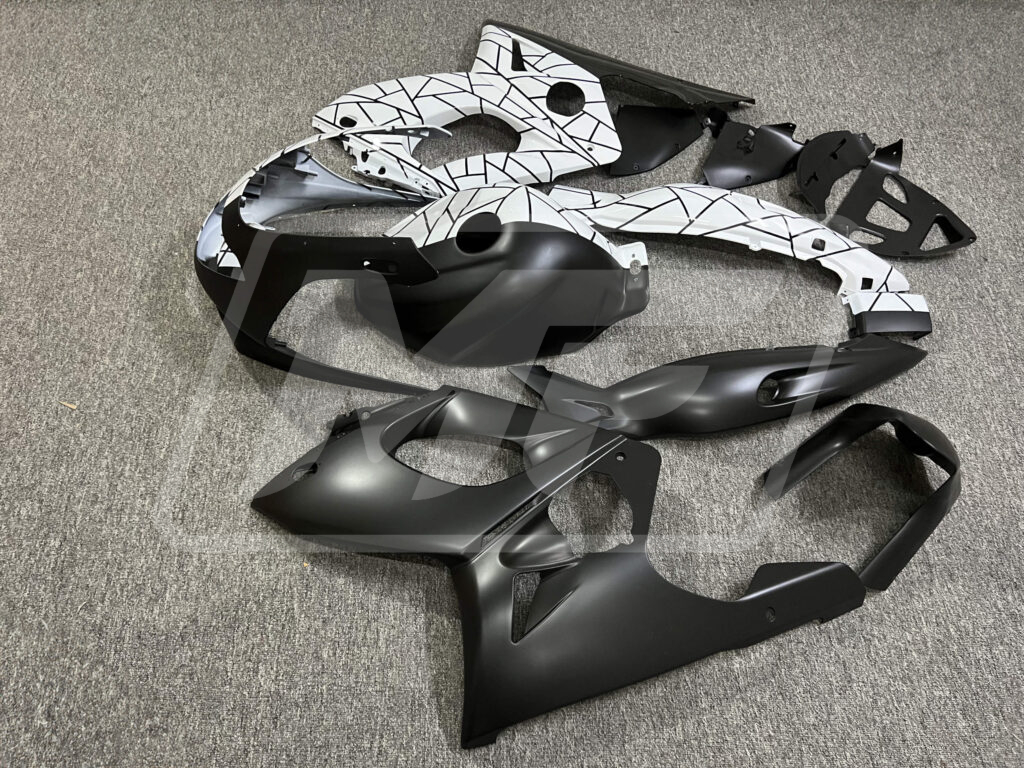Yamaha Thundercat YZF600R custom ABS fairings 1997 - 2007 in Gloss White & Matte Black Pattern Split - durable replacement kit, Monster Fairings