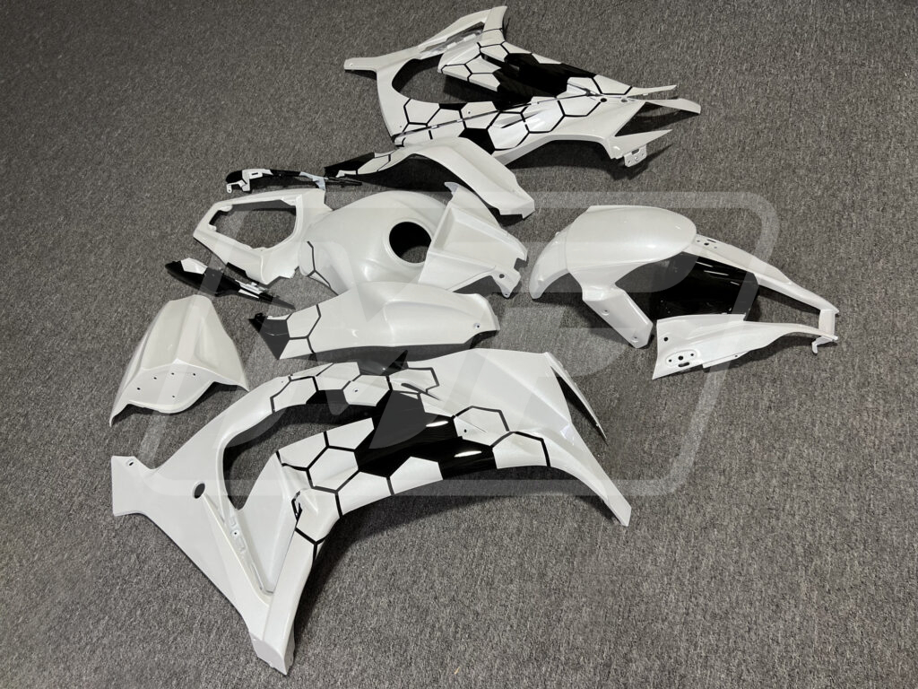 Kawasaki ZX10R custom ABS fairings 2011 - 2015 in Pearl White Black Honeycomb - durable replacement kit, Monster Fairings