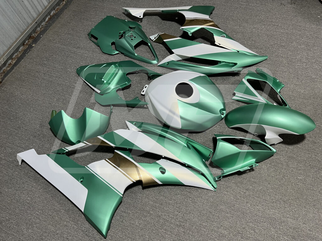 Monster Fairings ABS fairing kit for Yamaha R6 2008 - 2016 - Matte Emerald Green & Pearl White Gloss Gold, precise OEM fit