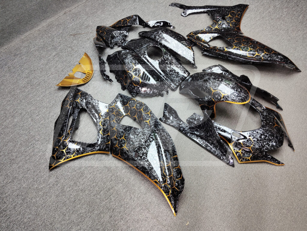 Yamaha R7 custom ABS fairings 2021 - 2025 in Gloss Forged Carbon Fiber Gold Honeycomb - durable replacement kit, Monster Fairings