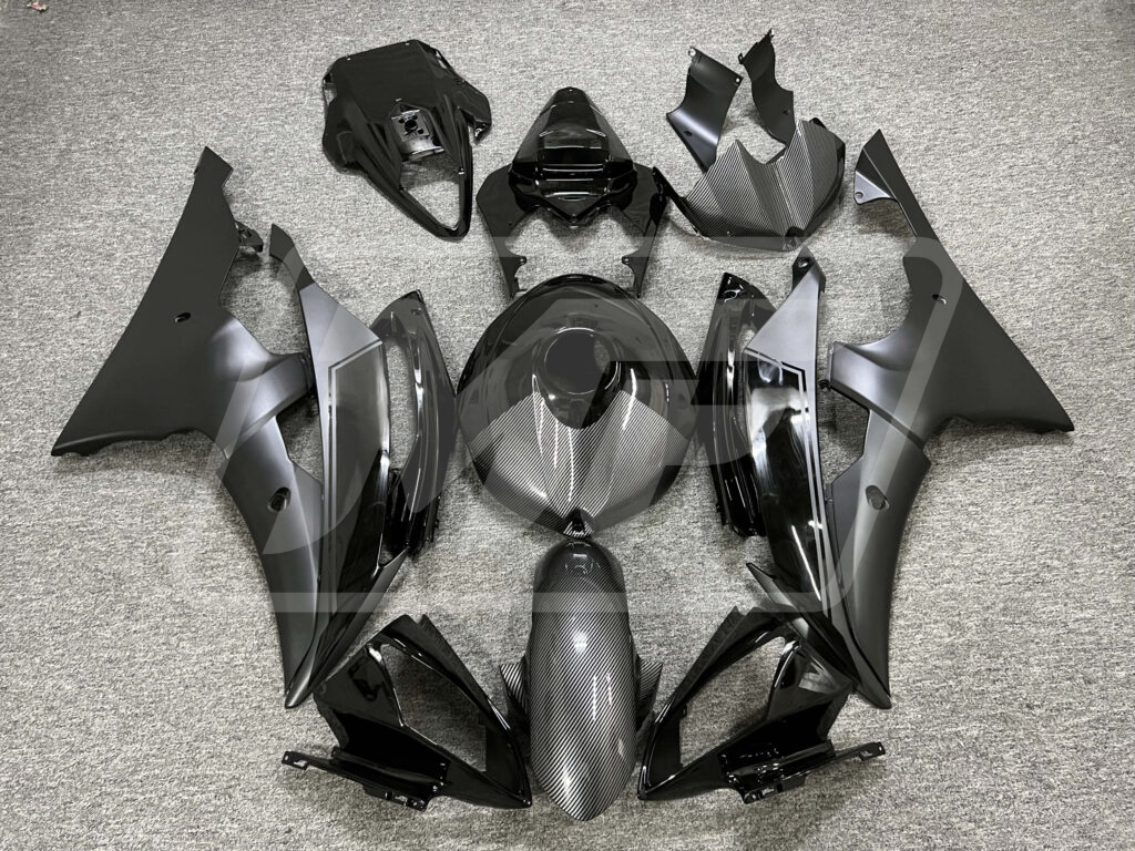 Yamaha R6 2008 - 2016 Gloss Black & Carbon Fiber Matte Gray ABS fairings - custom motorcycle bodywork kit by Monster Fairings