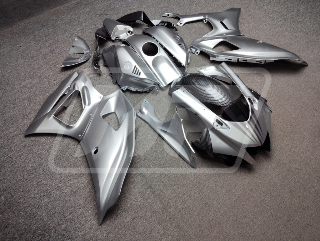 Yamaha R7 custom ABS fairings 2021 - 2025 in Silver Metallic Carbon Fiber Style - durable replacement kit, Monster Fairings
