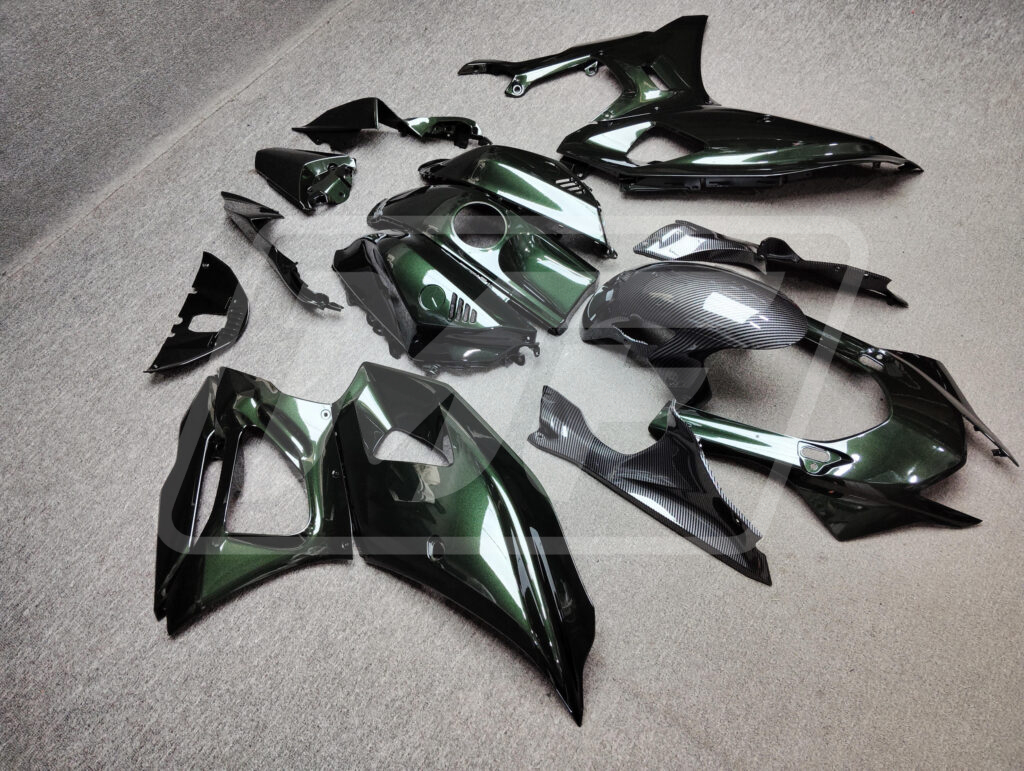 Yamaha R7 custom ABS fairings 2021 - 2025 in Gloss Olive Green Carbon Fiber Style - durable replacement kit, Monster Fairings