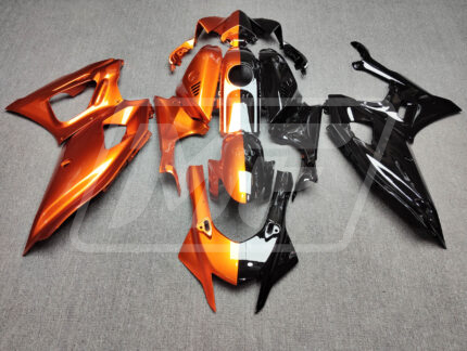 Yamaha R7 2021-2025 Metallic Orange & Black Split ABS Fairings | Monster Fairings