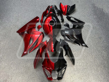Suzuki GSXR 1000 2017-2025 Gloss Black & Red Split ABS Fairings | Monster Fairings