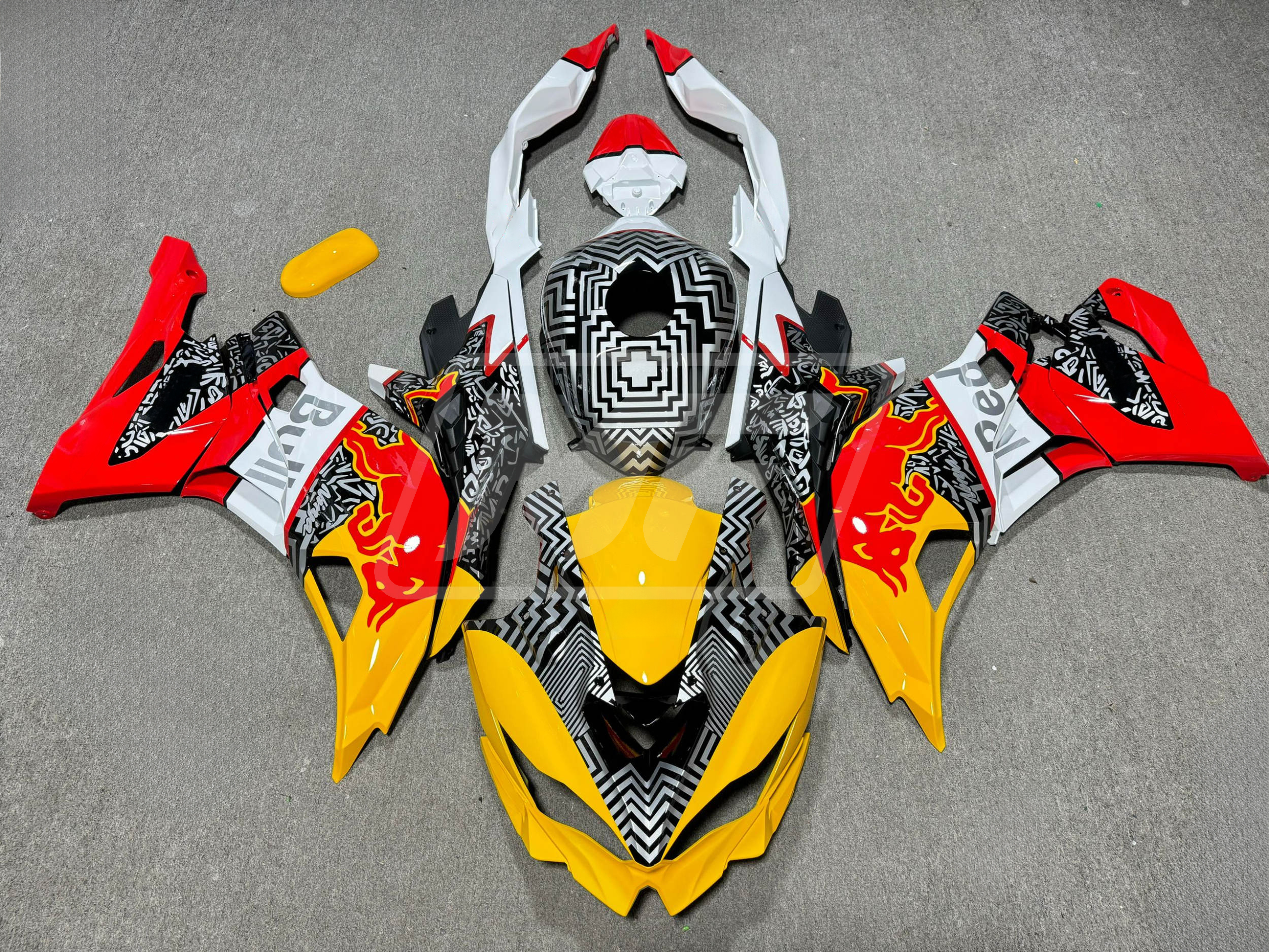 Kawasaki ZX4RR 2020-2025 Gloss White & Yellow with Orange Bull